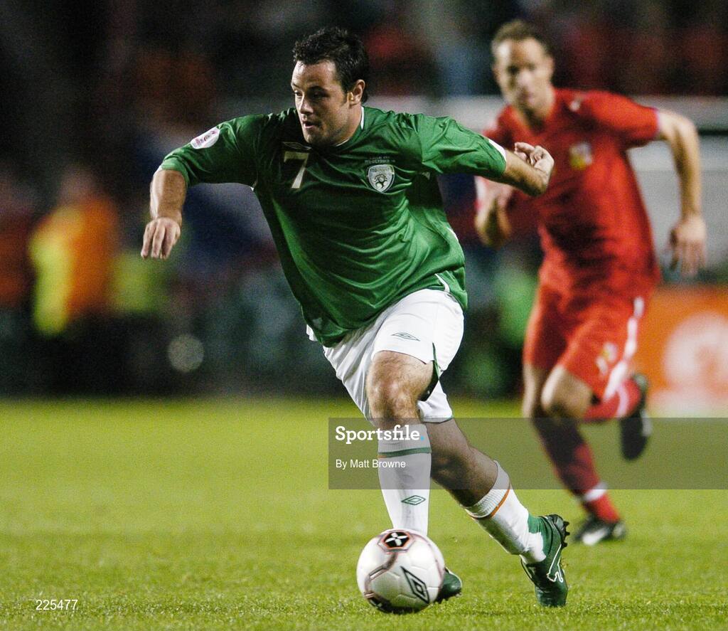 11 October 2006; Andy Reid, Republic of Ireland. Euro 2008 Championship Qualifier, Republic of Ireland v Czech Republic, Lansdowne Road, Dublin. Picture credit: Matt Browne / SPORTSFILE