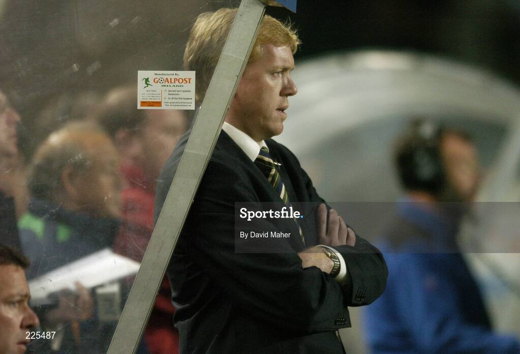 11 October 2006; Steve Staunton, Republic of Ireland manager. Euro 2008 Championship Qualifier, Republic of Ireland v Czech Republic, Lansdowne Road, Dublin. Picture credit: David Maher / SPORTSFILE