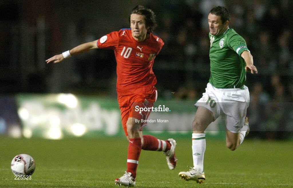 11 October 2006; Thomas Risicky, Czech Republic, in action against Robbie Keane, Republic of Ireland. Euro 2008 Championship Qualifier, Republic of Ireland v Czech Republic, Lansdowne Road, Dublin. Picture credit: Brendan Moran / SPORTSFILE