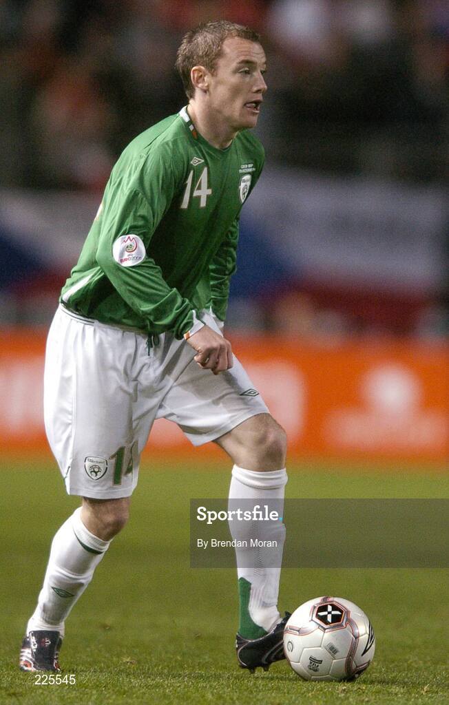 11 October 2006; Alan Quinn, Republic of Ireland. Euro 2008 Championship Qualifier, Republic of Ireland v Czech Republic, Lansdowne Road, Dublin. Picture credit: Brendan Moran / SPORTSFILE
