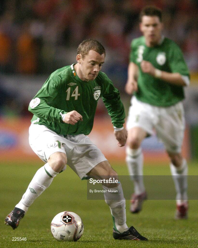 11 October 2006; Alan Quinn, Republic of Ireland. Euro 2008 Championship Qualifier, Republic of Ireland v Czech Republic, Lansdowne Road, Dublin. Picture credit: Brendan Moran / SPORTSFILE