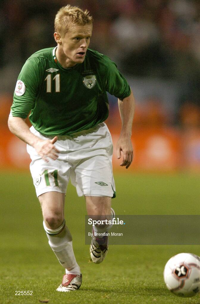 11 October 2006; Damien Duff, Republic of Ireland. Euro 2008 Championship Qualifier, Republic of Ireland v Czech Republic, Lansdowne Road, Dublin. Picture credit: Brendan Moran / SPORTSFILE