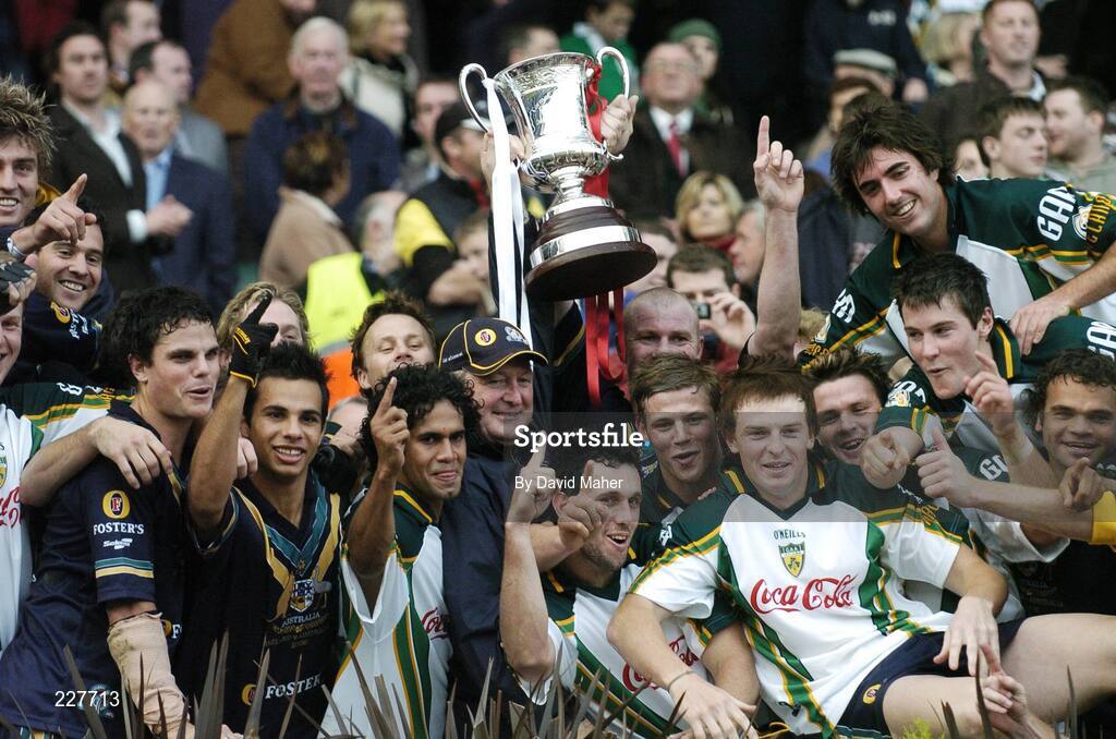 5 November 2006; The Australian squad celebrate at the end of the game. Coca-Cola International Rules Series 2006, Second Test, Ireland v Australia, Croke Park, Dublin. Picture credit: David Maher / SPORTSFILE