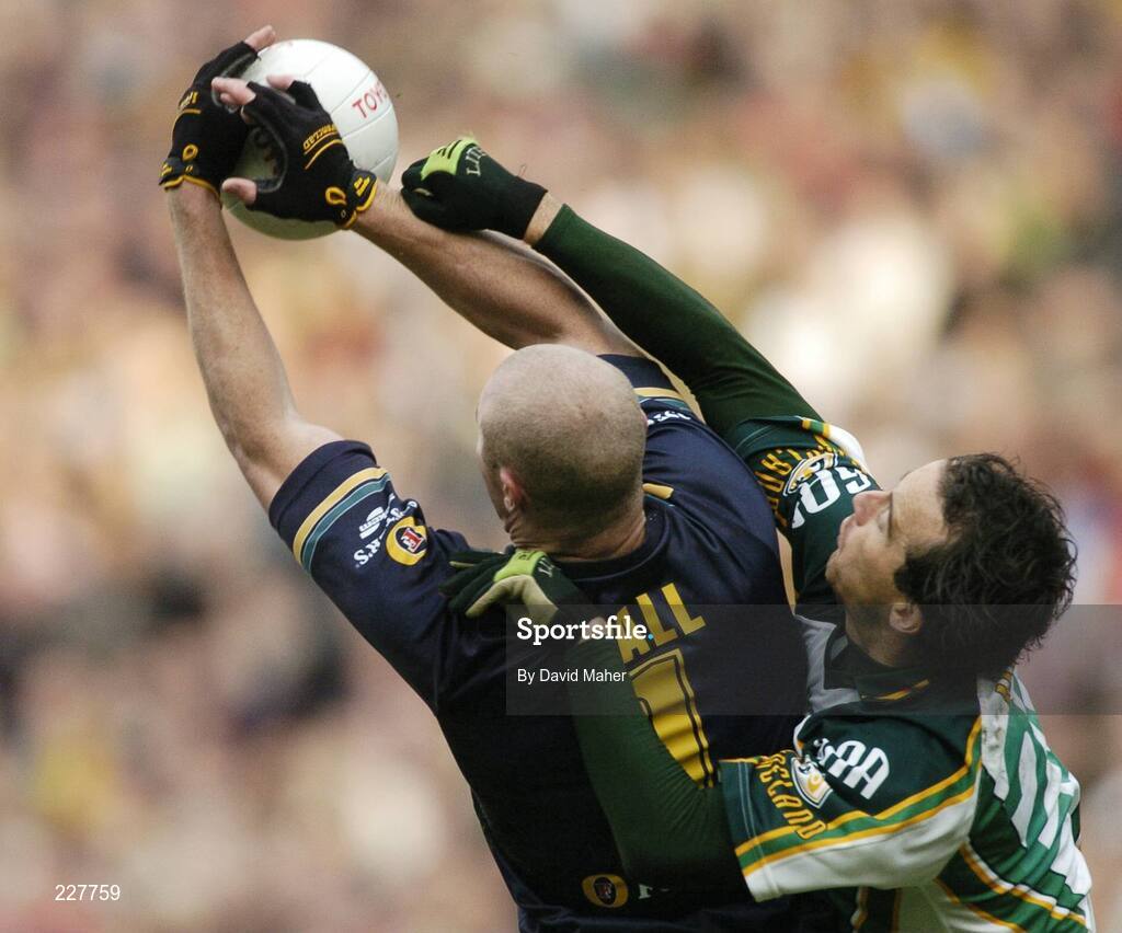 5 November 2006; Barry Hall, Australia, in action against Anthony Moyles, Ireland. Coca-Cola International Rules Series 2006, Second Test, Ireland v Australia, Croke Park, Dublin. Picture credit: David Maher / SPORTSFILE