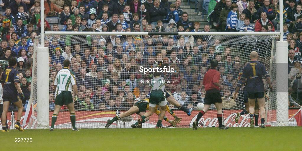 5 November 2006; Brendon Goddard, Australia, scores a goal for his side. Coca-Cola International Rules Series 2006, Second Test, Ireland v Australia, Croke Park, Dublin. Picture credit: Brendan Moran / SPORTSFILE