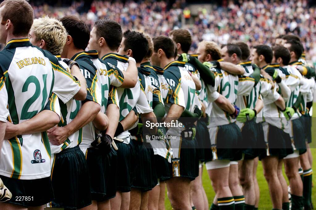 5 November 2006; Ireland team stand together during the national anthem. Coca-Cola International Rules Series 2006, Second Test, Ireland v Australia, Croke Park, Dublin. Picture credit: David Maher / SPORTSFILE