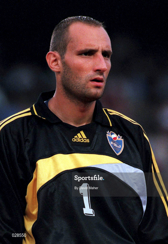 1 September 1999; Alexsandar Kocic of Yugoslavia during the UEFA European Championships Qualifier match between Republic of Ireland and Yugoslavia at Lansdowne Road in Dublin. Photo by David Maher/Sportsfile