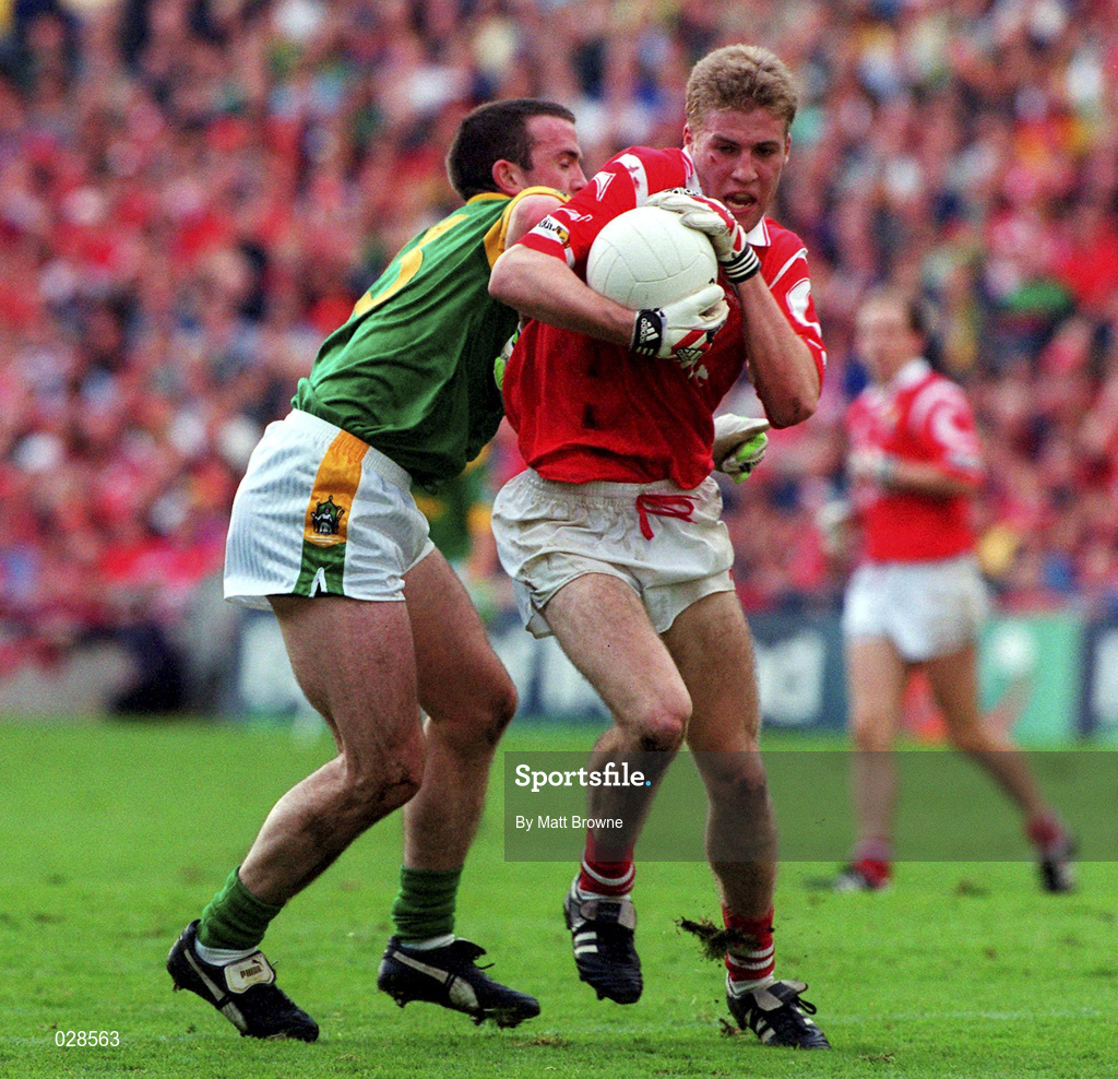 26 September 1999; Anthony Lynch of Cork in action against Evan Kelly of Meath during the GAA Football All-Ireland Senior Championship Final match between Meath and Cork at Croke Park in Dublin. Photo by Matt Browne/Sportsfile