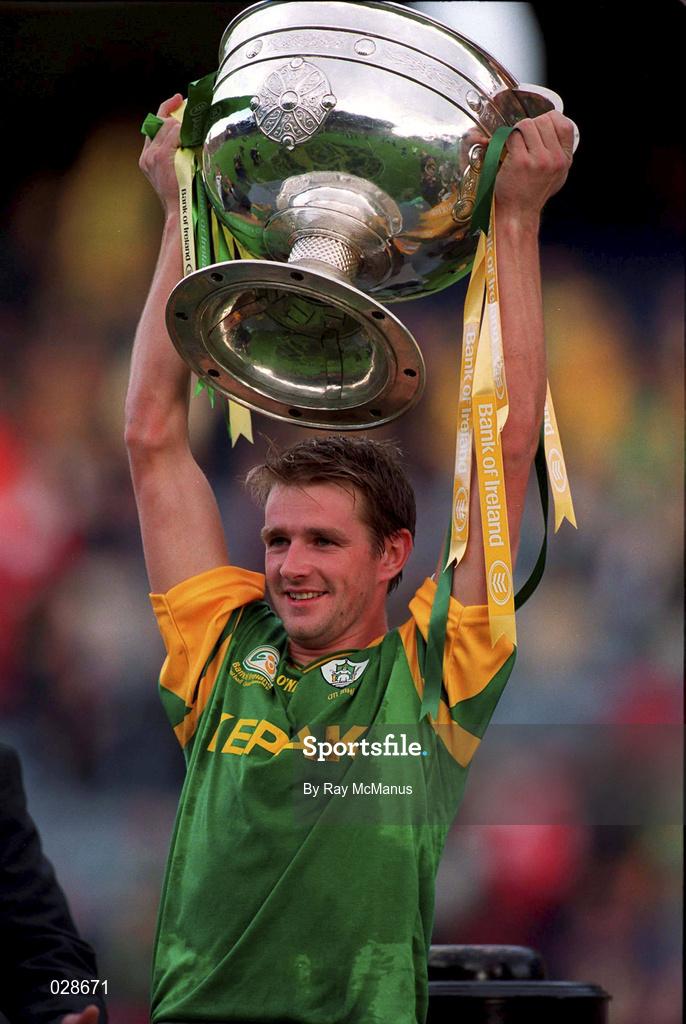 26 September 1999; Darren Fay of Meath lifts The Sam Maguire Cup following the GAA Football All-Ireland Senior Championship Final match between Meath and Cork at Croke Park in Dublin. Photo by Ray McManus/Sportsfile