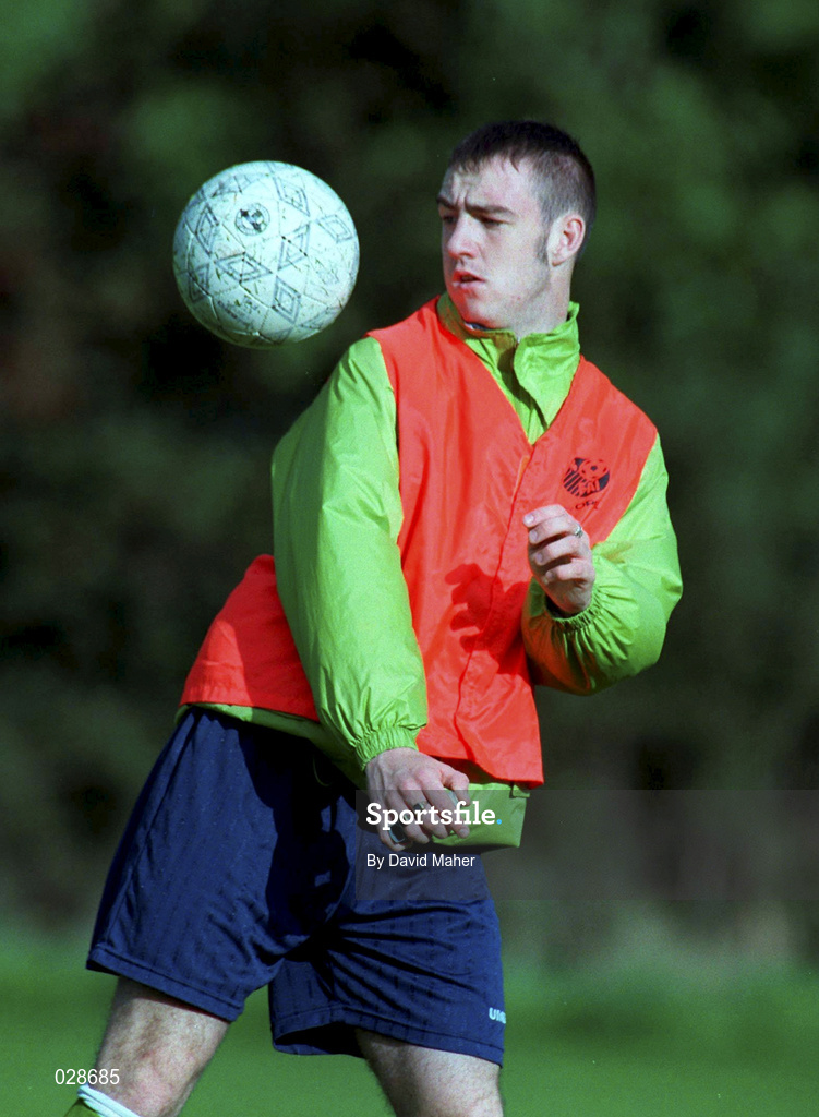 29 October 1999; David Nash during a Republic of Ireland U16 squad training session in Dublin. Photo by David Maher/Sportsfile