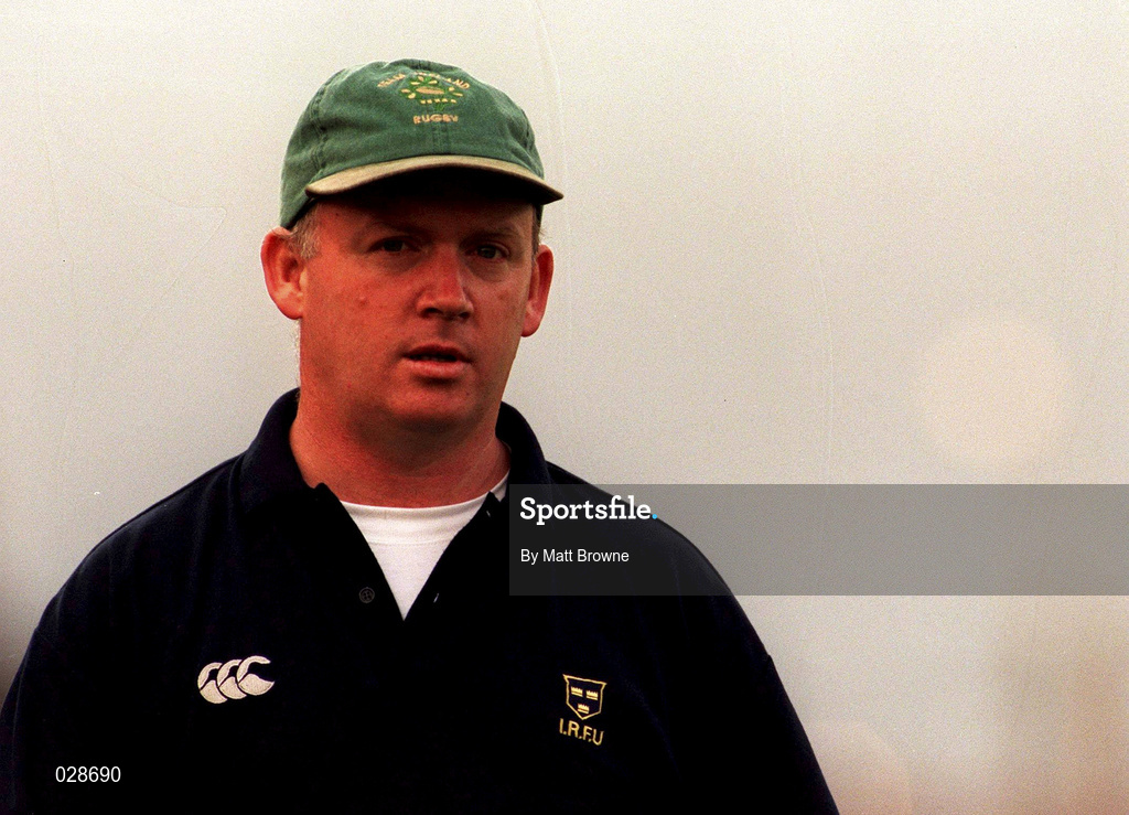 10 September 1999; Munster head coach Declan Kidney during the Representative Match between Munster and Ireland XV at Musgrave Park in Cork. Photo by Matt Browne/Sportsfile
