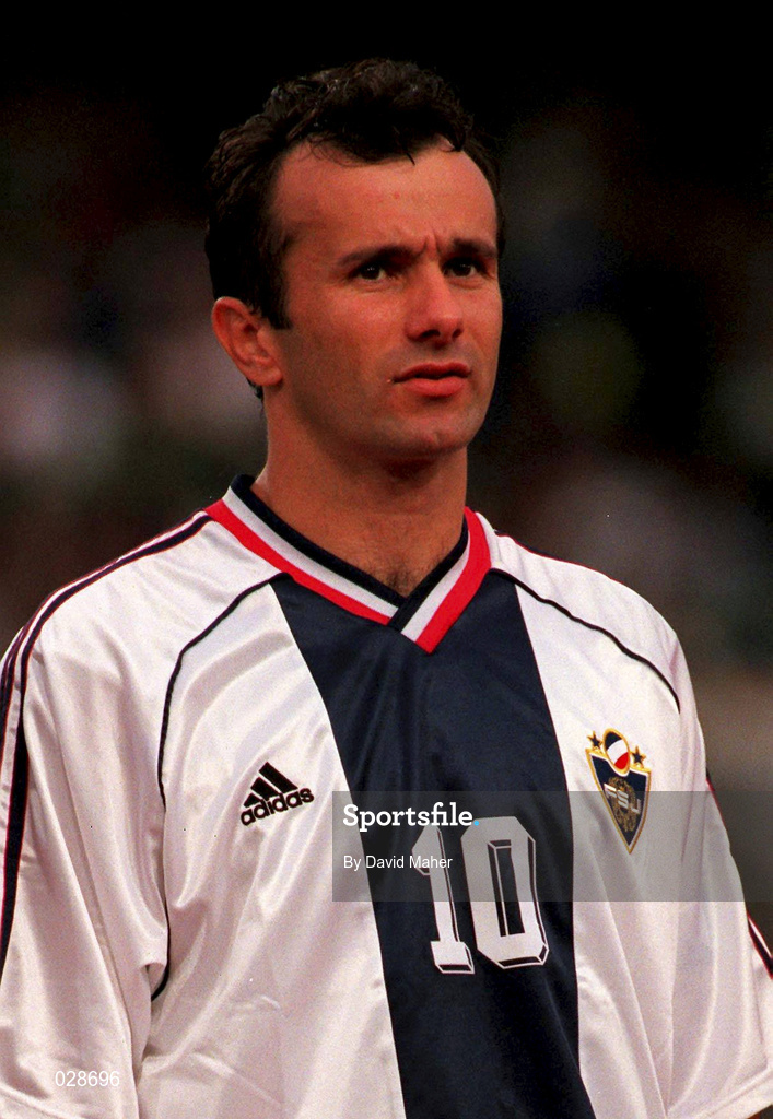 1 September 1999; Dejan Savicevic of Yugoslavia during the UEFA European Championships Qualifier match between Republic of Ireland and Yugoslavia at Lansdowne Road in Dublin. Photo by David Maher/Sportsfile