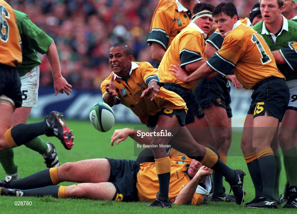 10 October 1999; George Gregan of Australia during the Rugby World Cup Pool E match between Ireland and Australia at Lansdowne Road in Dublin. Photo by Brendan Moran/Sportsfile