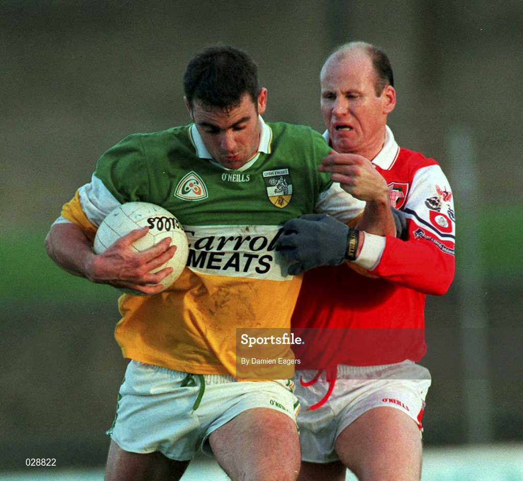 31 October 1999; James Grennan of Offaly in action against Stephen Melia of Louth during the National Football League match between Offaly and Louth at O'Connor Park in Tullamore, Offaly. Photo by Damien Eagers/Sportsfile