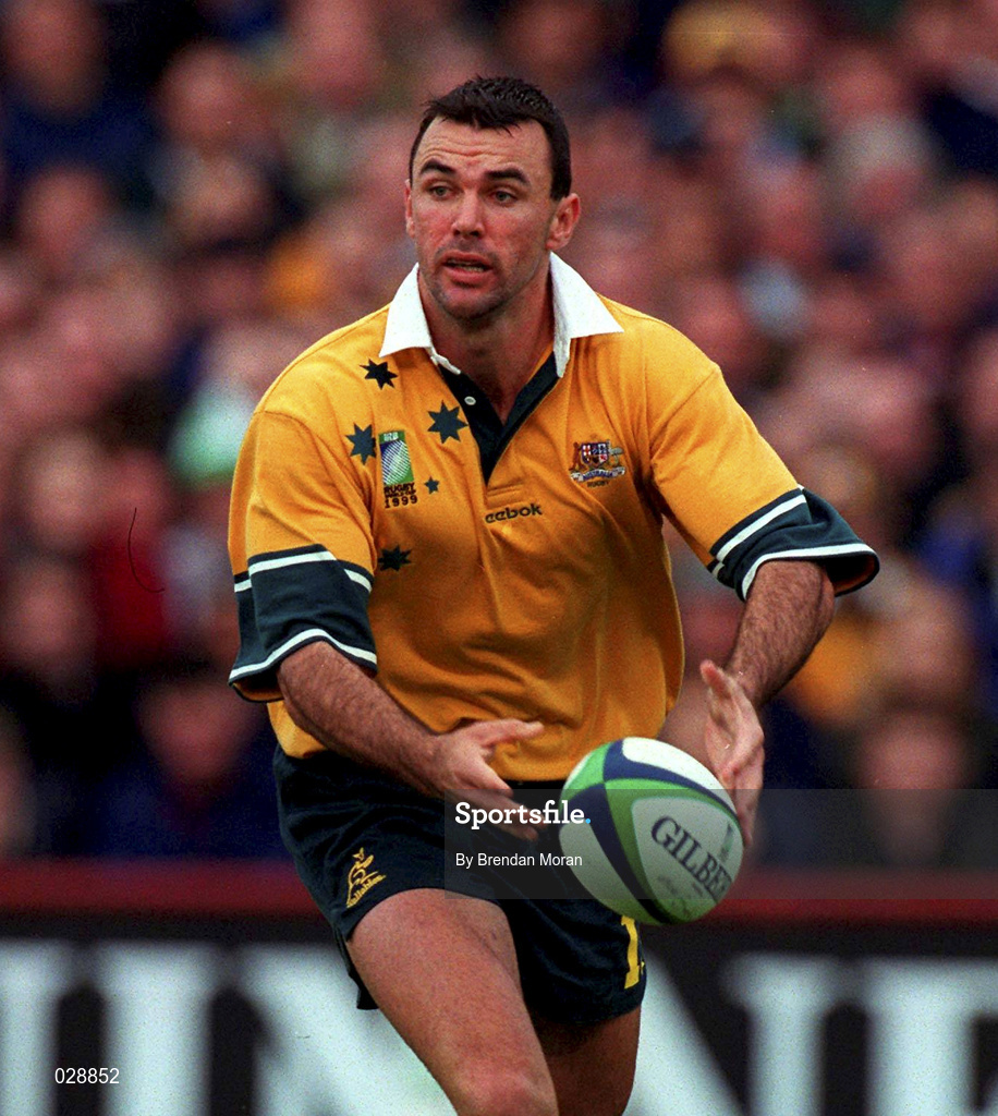 10 October 1999; Joe Roff of Australia during the Rugby World Cup Pool E match between Ireland and Australia at Lansdowne Road in Dublin. Photo by Brendan Moran/Sportsfile