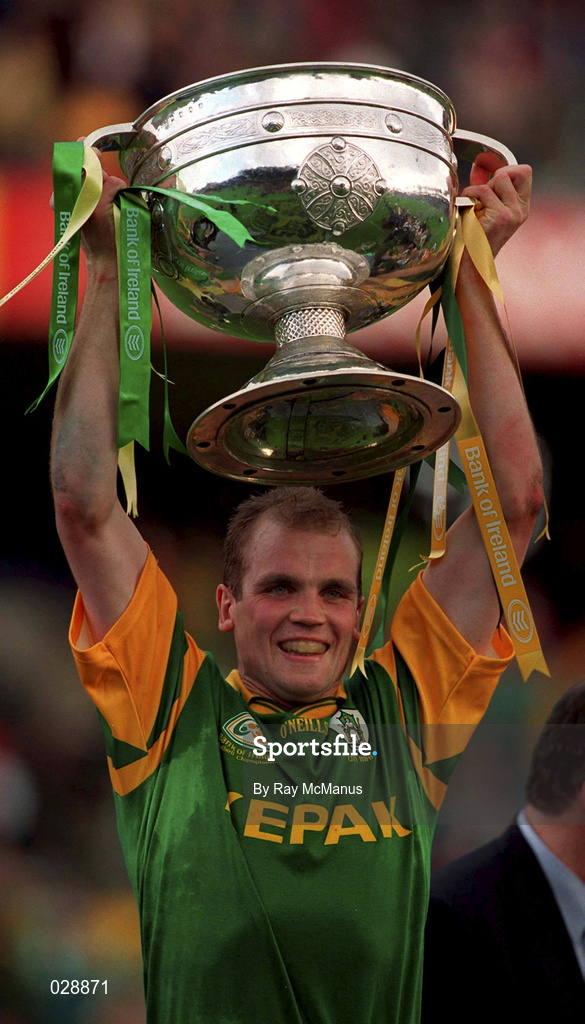 26 September 1999; John McDermott of Meath lifts the Sam Maguire Cup following the GAA Football All-Ireland Senior Championship Final match between Meath and Cork at Croke Park in Dublin. Photo by Ray McManus/Sportsfile