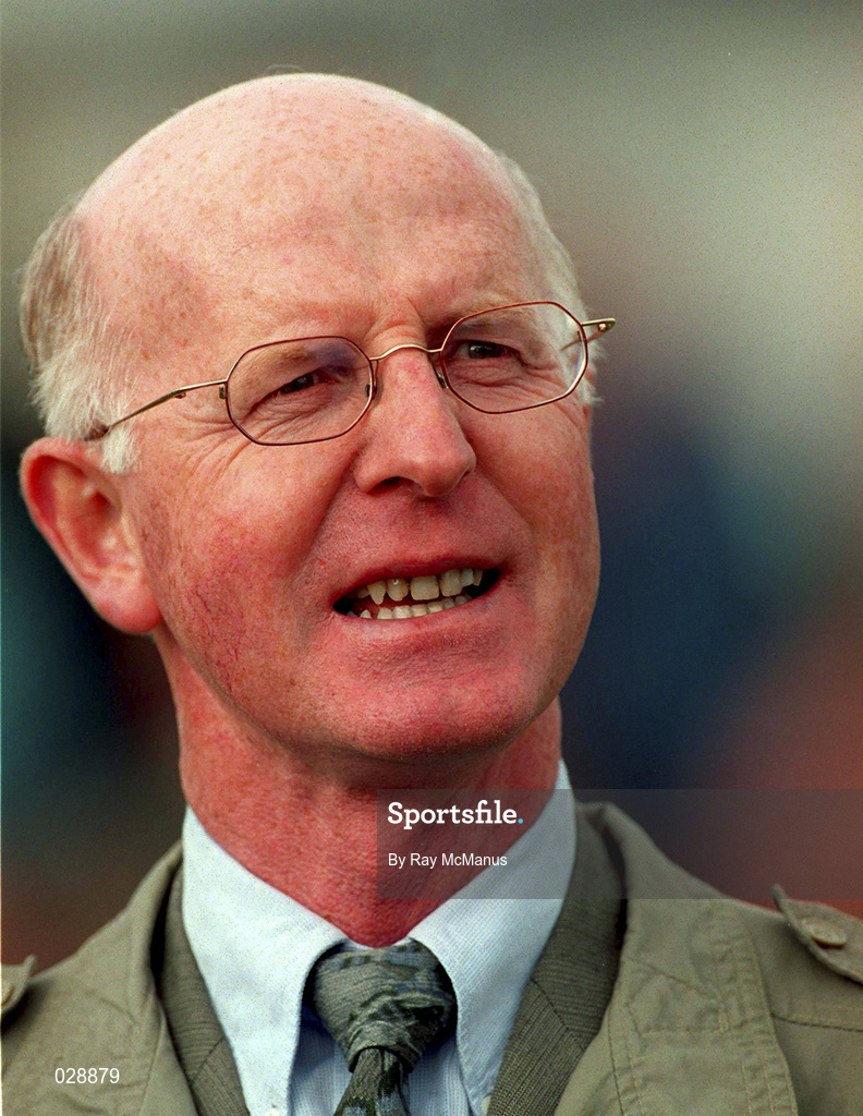 11 September 1999; Trainer John Oxx during horse racing at Leopardstown Racecourse in Dublin. Photo by Ray McManus/Sportsfile