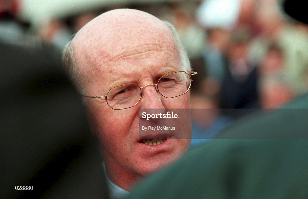 11 September 1999; Trainer John Oxx during horse racing at Leopardstown Racecourse in Dublin. Photo by Ray McManus/Sportsfile