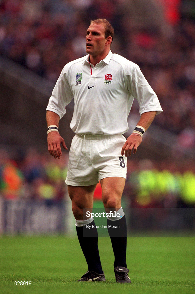 9 October 1999; Lawrence Dallaglio of England during the Rugby World Cup match between England and New Zealand at Twickenham Stadium in London, England. Photo by Brendan Moran/Sportsfile