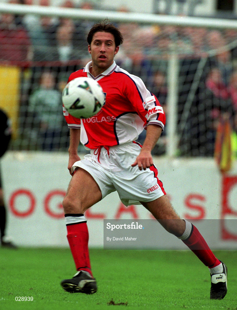 24 October 1999; Marcus Hallows of St Patrick's Athletic during the Eircom League Premier Division match between St Patrick's Athletic and Shamrock Rovers at Richmond Park in Dublin. Photo by David Maher/Sportsfile