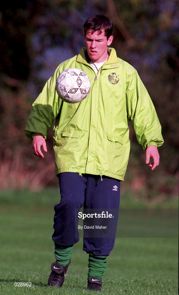 29 October 1999; Mark Rossiter during a Republic of Ireland U16 squad training session in Dublin. Photo by David Maher/Sportsfile