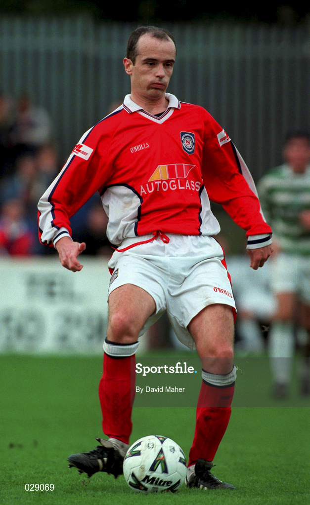 24 October 1999; Packie Lynch of St Patrick's Athletic during the Eircom League Premier Division match between St Patrick's Athletic and Shamrock Rovers at Richmond Park in Dublin. Photo by David Maher/Sportsfile