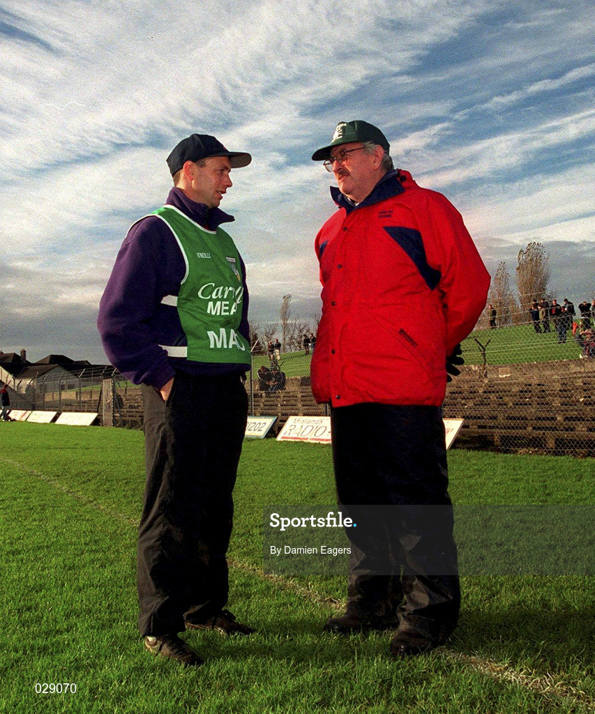 31 October 1999; Offaly manager Padraig Nolan, left, with Louth manager Paddy Clarke prior to the National Football League match between Offaly and Louth at O'Connor Park in Tullamore, Offaly. Photo by Damien Eagers/Sportsfile