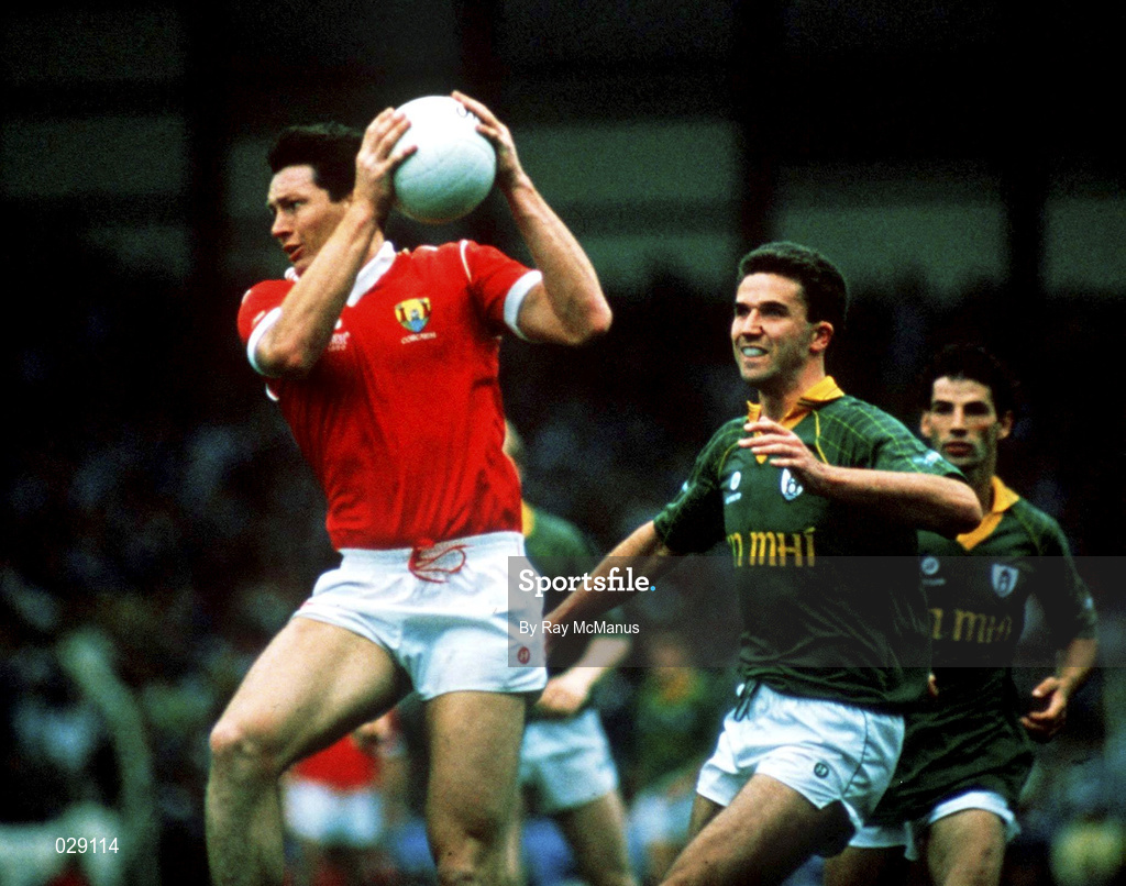 16 September 1990; Shea Fahy of Cork in action against Liam Hayes of Meath during the All-Ireland Senior Football Championship Final match between Cork and Meath at Croke Park in Dublin. Photo by Ray McManus/Sportsfile