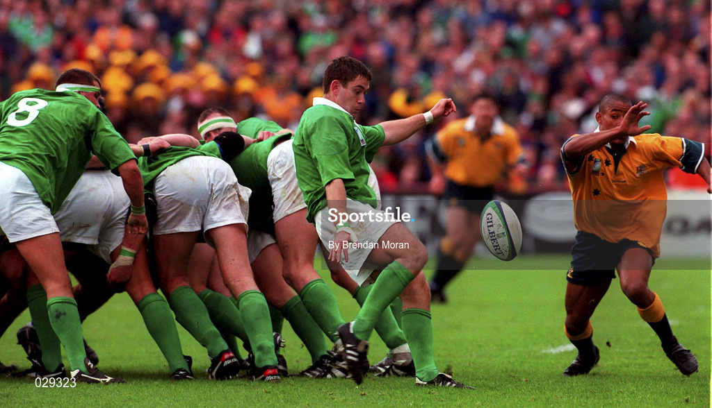 10 October 1999; Tom Tierney of Ireland during the Rugby World Cup Pool E match between Ireland and Australia at Lansdowne Road in Dublin. Photo by Brendan Moran/Sportsfile