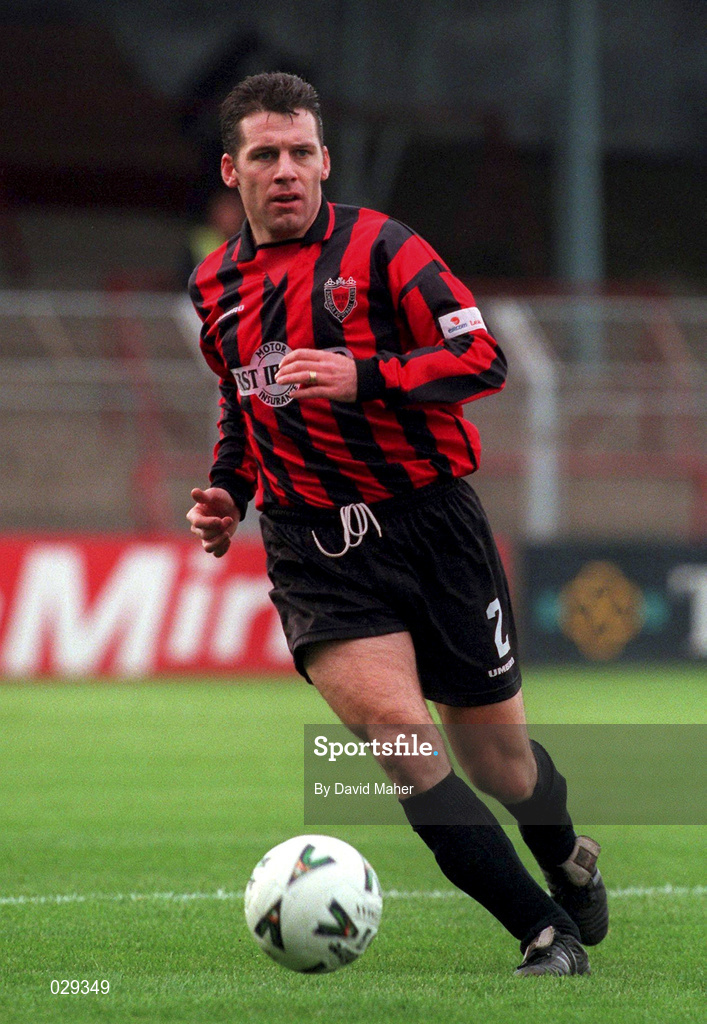 31 October 1999; Tony O'Connor of Bohemians during the Eircom League Premier Division match between Bohemians and Sligo Rovers at Dalymount Park in Dublin. Photo by David Maher/Sportsfile
