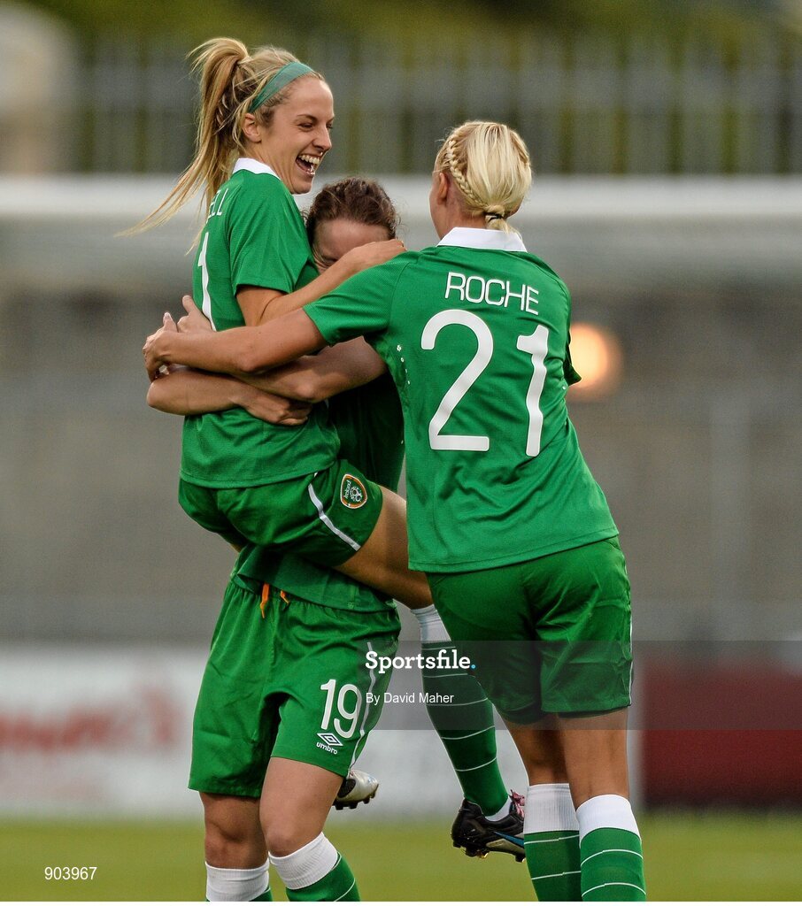 20 August 2014; Julie Ann Russell, left, Republic of Ireland, celebrates with team-mates Stephaine Roche and Karen Duggan, 19, after scoring her side's first goal. FIFA Women's World Cup Qualifier, Group 1, Republic of Ireland v Slovenia. Tallaght Stadium, Tallaght, Co. Dublin. Picture credit: David Maher / SPORTSFILE
