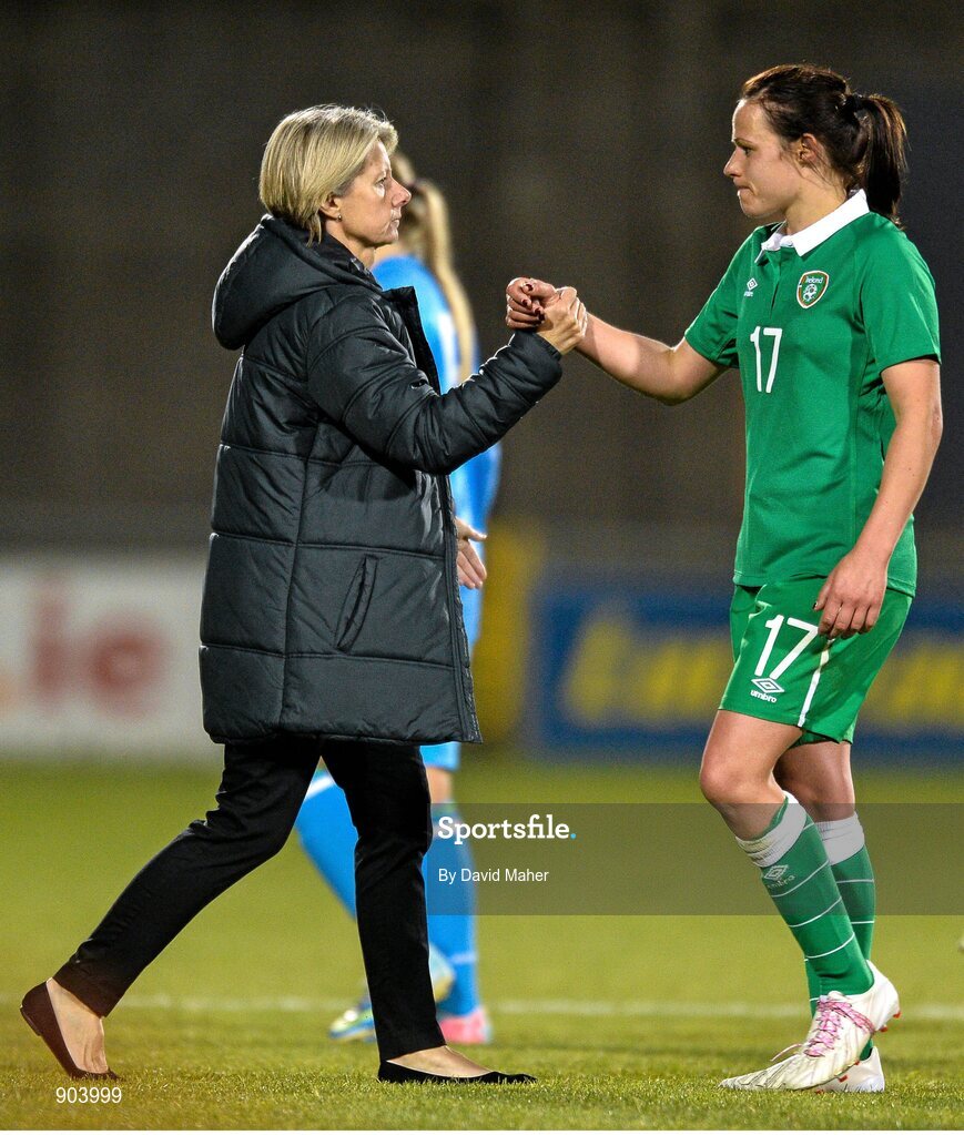 20 August 2014; Republic of Ireland manager Sue Ronan congratulates Aine O'Gorman at the end of the game. FIFA Women's World Cup Qualifier, Group 1, Republic of Ireland v Slovenia. Tallaght Stadium, Tallaght, Co. Dublin. Picture credit: David Maher / SPORTSFILE