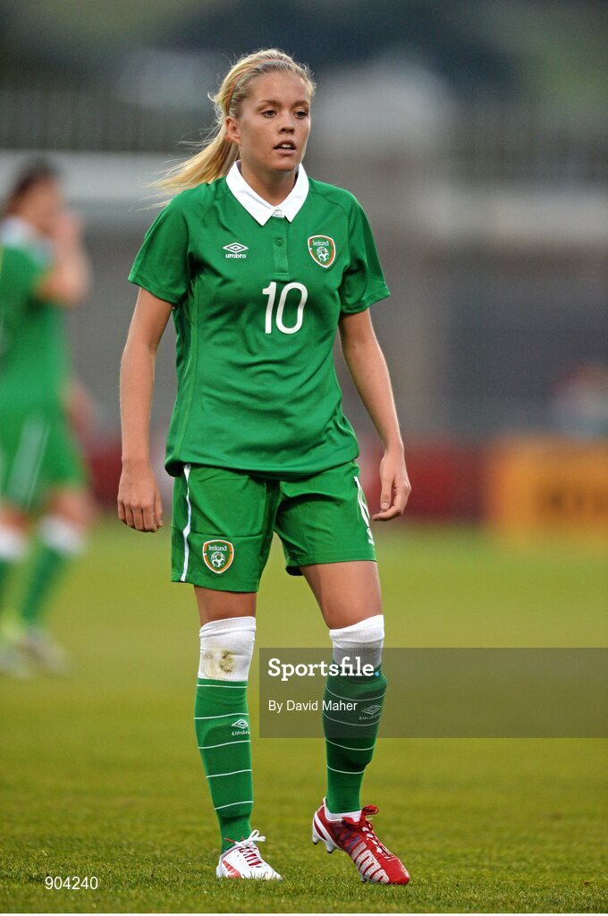 20 August 2014; Denise O'Sullivan, Republic of Ireland. FIFA Women's World Cup Qualifier, Group 1, Republic of Ireland v Slovenia. Tallaght Stadium, Tallaght, Co. Dublin. Picture credit: David Maher / SPORTSFILE