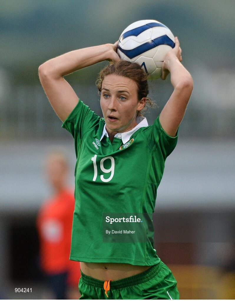20 August 2014; Karen Duggan, Republic of Ireland. FIFA Women's World Cup Qualifier, Group 1, Republic of Ireland v Slovenia. Tallaght Stadium, Tallaght, Co. Dublin. Picture credit: David Maher / SPORTSFILE