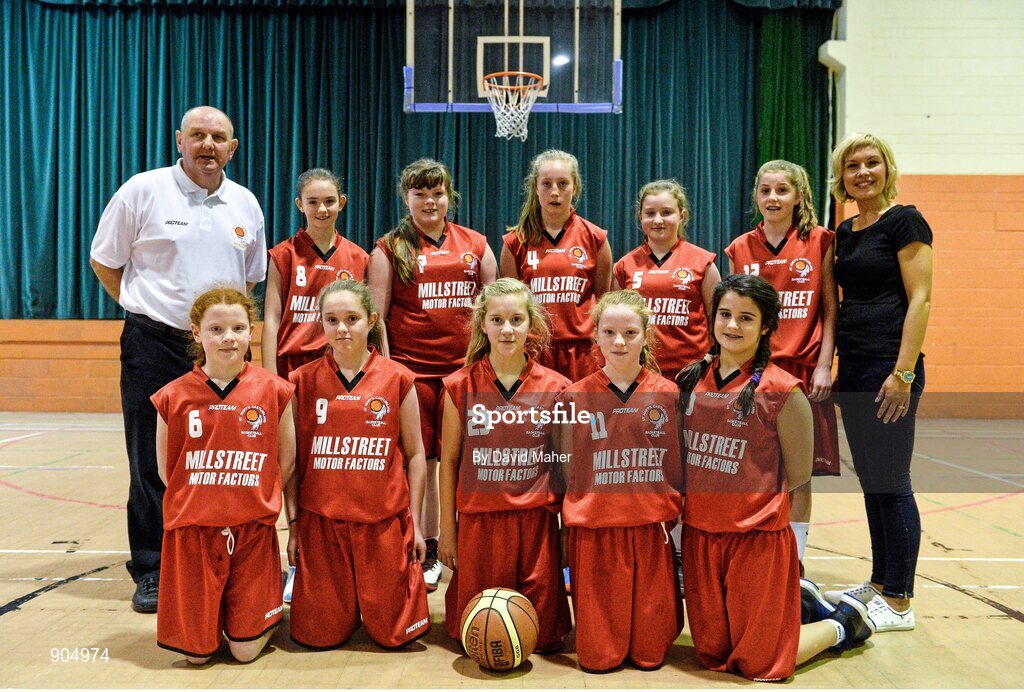 24 August 2014; Team of  Castleisland, Co.Kerry, representing Munster, in the final of the Basketball Girls Under 13 Final . HSE Community Games August Festival 2014, Athlone Institute of Technology, Athlone, Co. Westmeath.  Picture credit: David Maher / SPORTSFILE