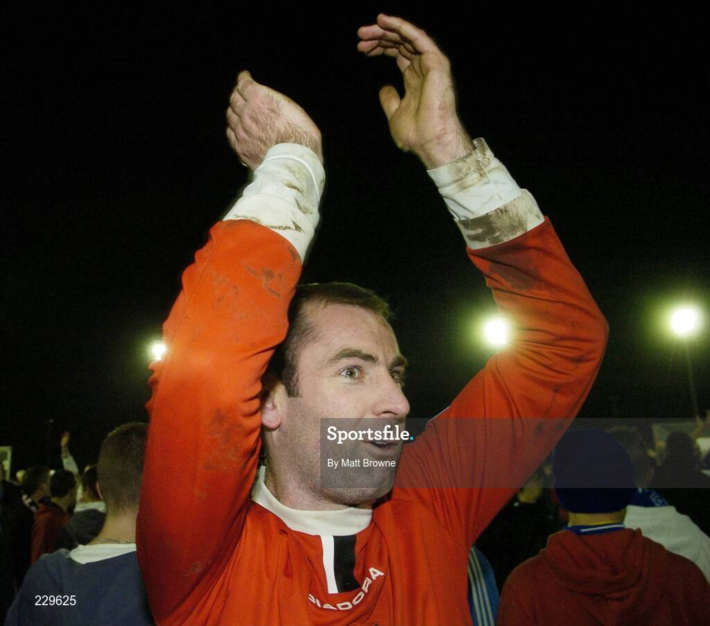 25 November 2006; Dundalk goalsscorer Trevor Vaughan celebrates victory. eircom League Premier Division / First Division Playoff 2nd Leg, Waterford United v Dundalk, RSC, Waterford. Picture credit: Matt Browne / SPORTSFILE