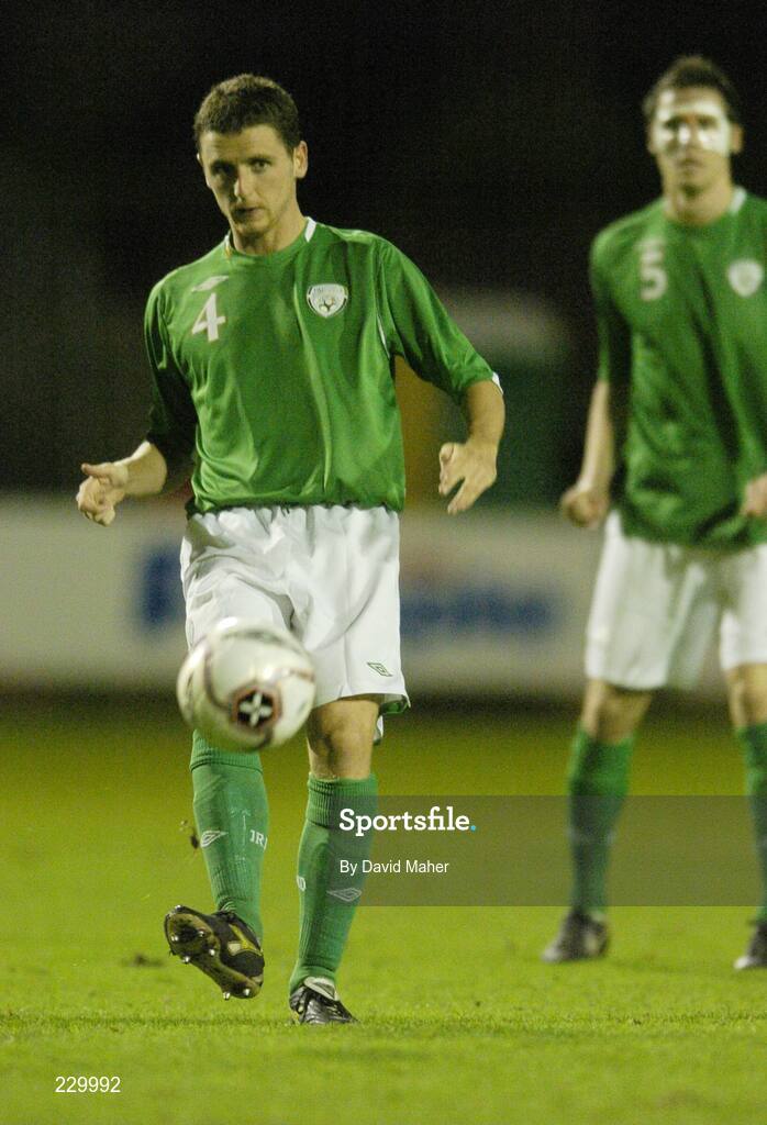 14 November 2006; Alex Bruce, Republic of Ireland 'B'. 'B' International, Republic of Ireland 'B' v Scotland 'B', Dalymount Park, Dublin. Picture credit: David Maher / SPORTSFILE