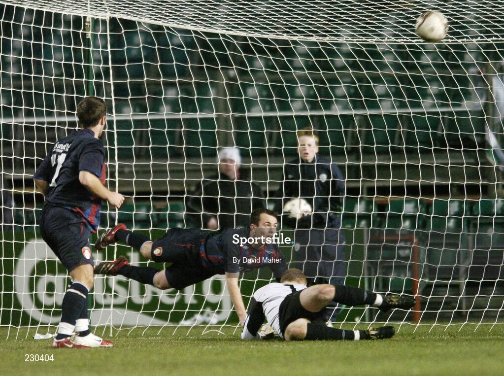3 December 2006; Michael Foley and goalkeeper Barry Ryan, St Patrick's Athletic, fail to keep out the ball from a deflected shot from their team-mate Stephen Brennan for the winning goal for Derry City. FAI Carlsberg Senior Challenge Cup Final, Derry City v St Patrick's Athletic, Lansdowne Road, Dublin. Picture credit: David Maher / SPORTSFILE