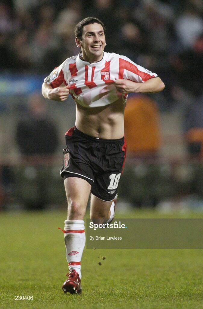 3 December 2006; Derry City's Mark Farren celebrates after the final whistle. FAI Carlsberg Senior Challenge Cup Final, Derry City v St Patrick's Athletic, Lansdowne Road, Dublin. Picture credit: Brian Lawless / SPORTSFILE
