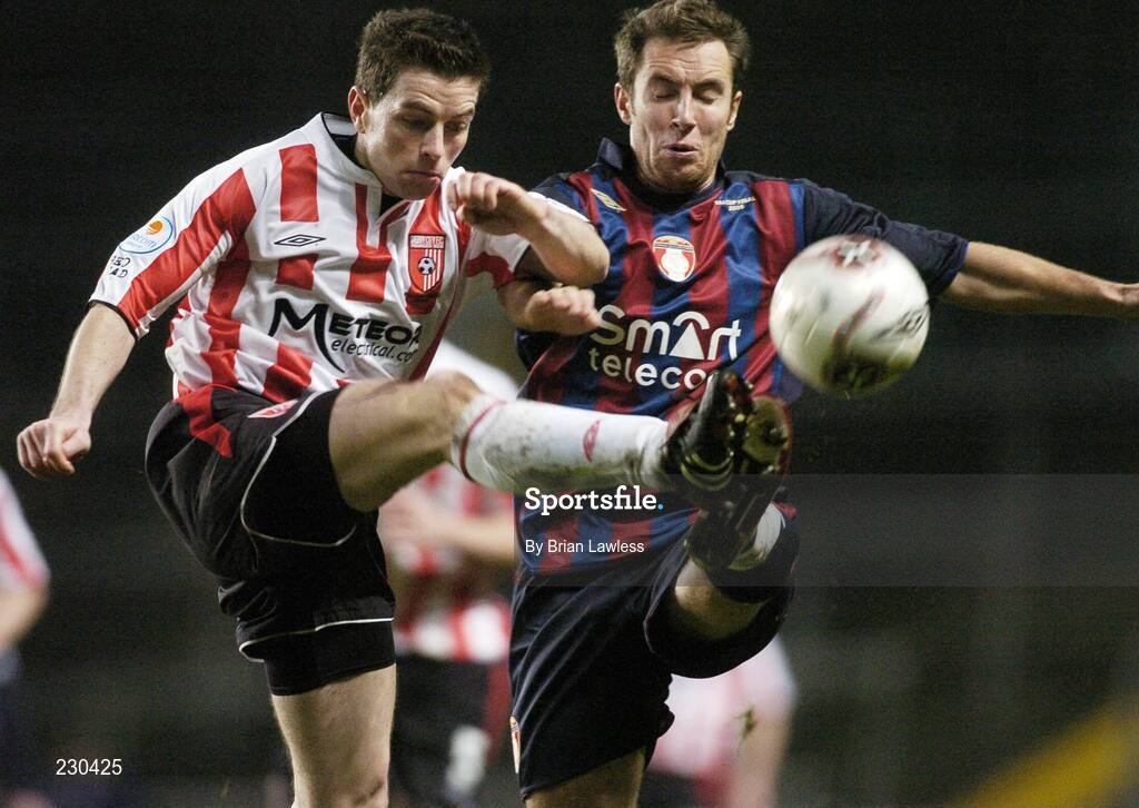 3 December 2006; Eddie McCallion, Derry City, in action against Sean O'Connor, St Patrick's Athletic. FAI Carlsberg Senior Challenge Cup Final, Derry City v St Patrick's Athletic, Lansdowne Road, Dublin. Picture credit: Brian Lawless / SPORTSFILE