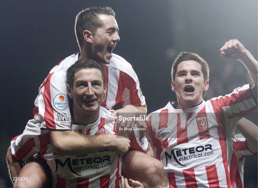 3 December 2006; Clive Delaney, Derry City, celebrates with team-mates Gary Becket and Gareth McGlynn, right, after scoring his side's second goal to take the match to extra time. FAI Carlsberg Senior Challenge Cup Final, Derry City v St Patrick's Athletic, Lansdowne Road, Dublin. Picture credit: Brian Lawless / SPORTSFILE