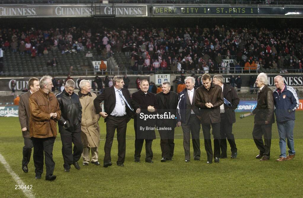 3 December 2006; The Dundalk 1981 FAI cup winning team at half time during the match. FAI Carlsberg Senior Challenge Cup Final, Derry City v St Patrick's Athletic, Lansdowne Road, Dublin. Picture credit: Brian Lawless / SPORTSFILE