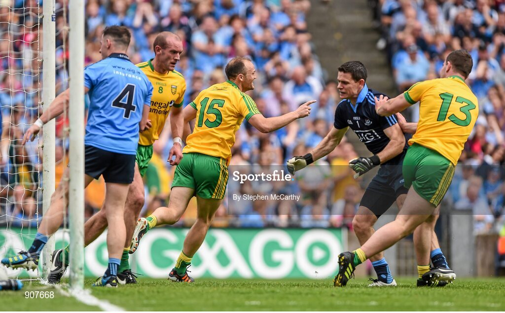 31 August 2014; Colm McFadden, Donegal, celebrates after scoring his side's third goal. GAA Football All Ireland Senior Championship, Semi-Final, Dublin v Donegal, Croke Park, Dublin. Picture credit: Stephen McCarthy / SPORTSFILE