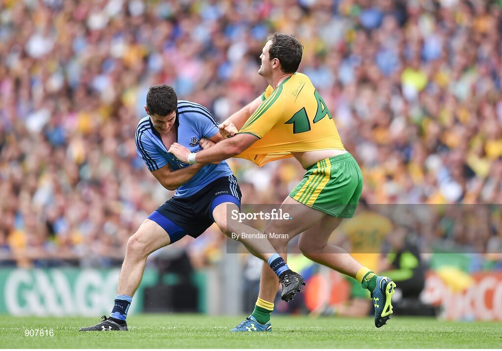 31 August 2014; Michael Murphy, Donegal, and Rory O'Carroll, Dublin, off the ball. GAA Football All Ireland Senior Championship, Semi-Final, Dublin v Donegal, Croke Park, Dublin. Picture credit: Brendan Moran / SPORTSFILE