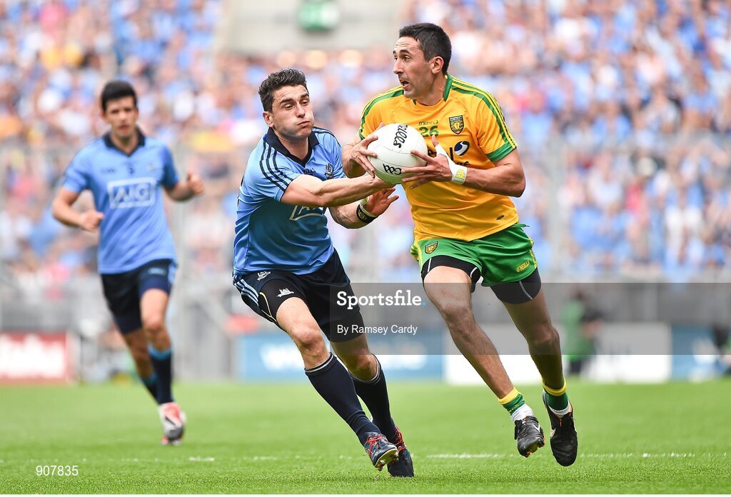31 August 2014; Rory Kavanagh, Donegal, in action against Bernard Brogan, Dublin. GAA Football All Ireland Senior Championship, Semi-Final, Dublin v Donegal, Croke Park, Dublin. Picture credit: Ramsey Cardy / SPORTSFILE