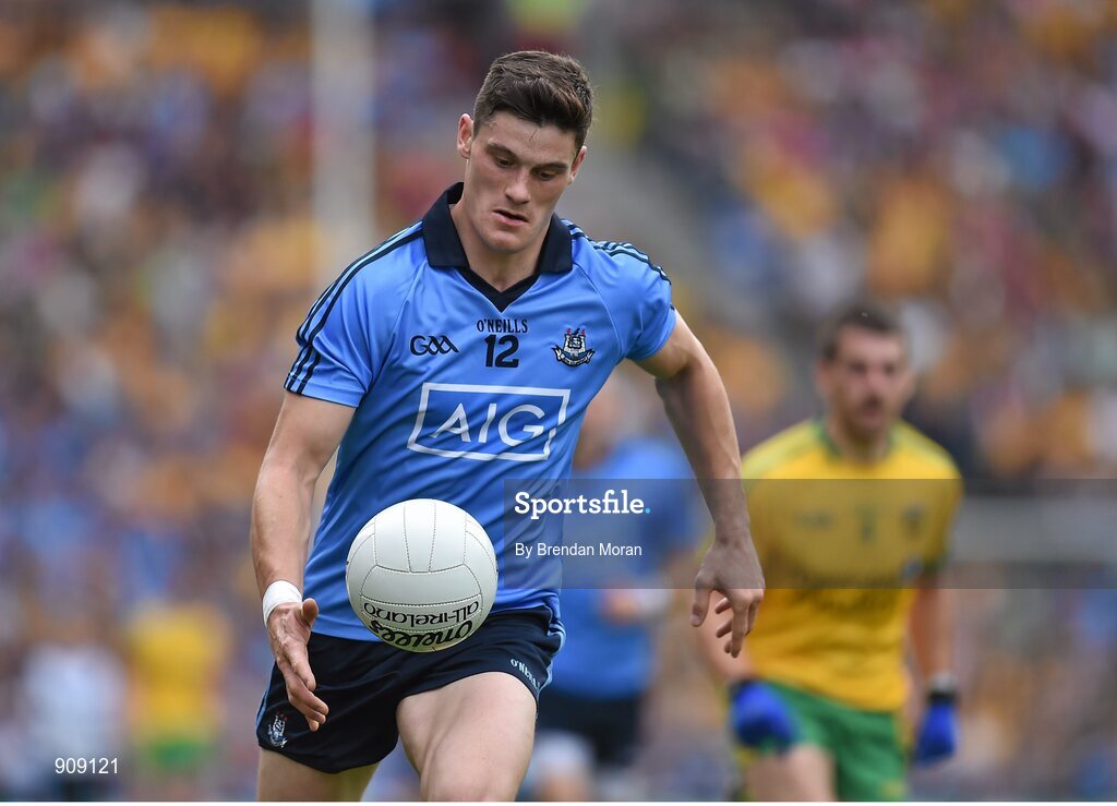 31 August 2014; Diarmuid Connolly, Dublin, in action against Donegal. GAA Football All Ireland Senior Championship, Semi-Final, Dublin v Donegal, Croke Park, Dublin. Picture credit: Brendan Moran / SPORTSFILE