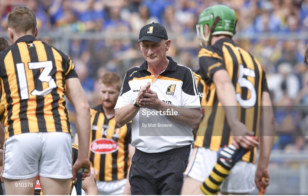 7 September 2014; Kilkenny manager Brian Cody with his players before the game. GAA Hurling All Ireland Senior Championship Final, Kilkenny v Tipperary. Croke Park, Dublin. Picture credit: Matt Browne / SPORTSFILE