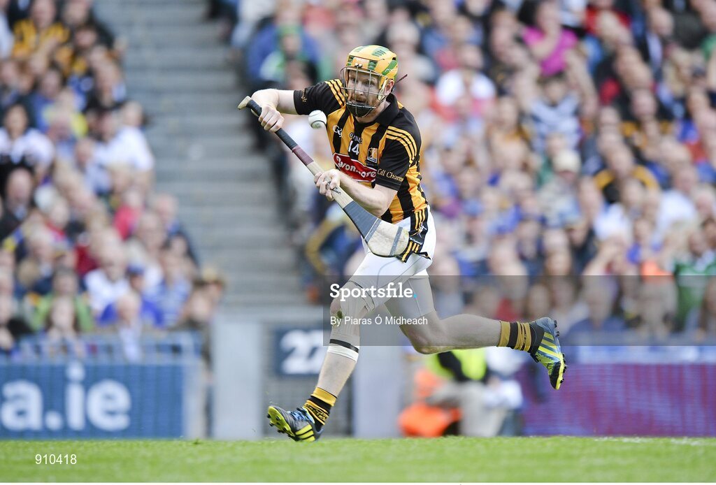 7 September 2014; Richie Power, Kilkenny, scores his side's first goal. GAA Hurling All Ireland Senior Championship Final, Kilkenny v Tipperary. Croke Park, Dublin. Picture credit: Piaras Ó Mídheach / SPORTSFILE