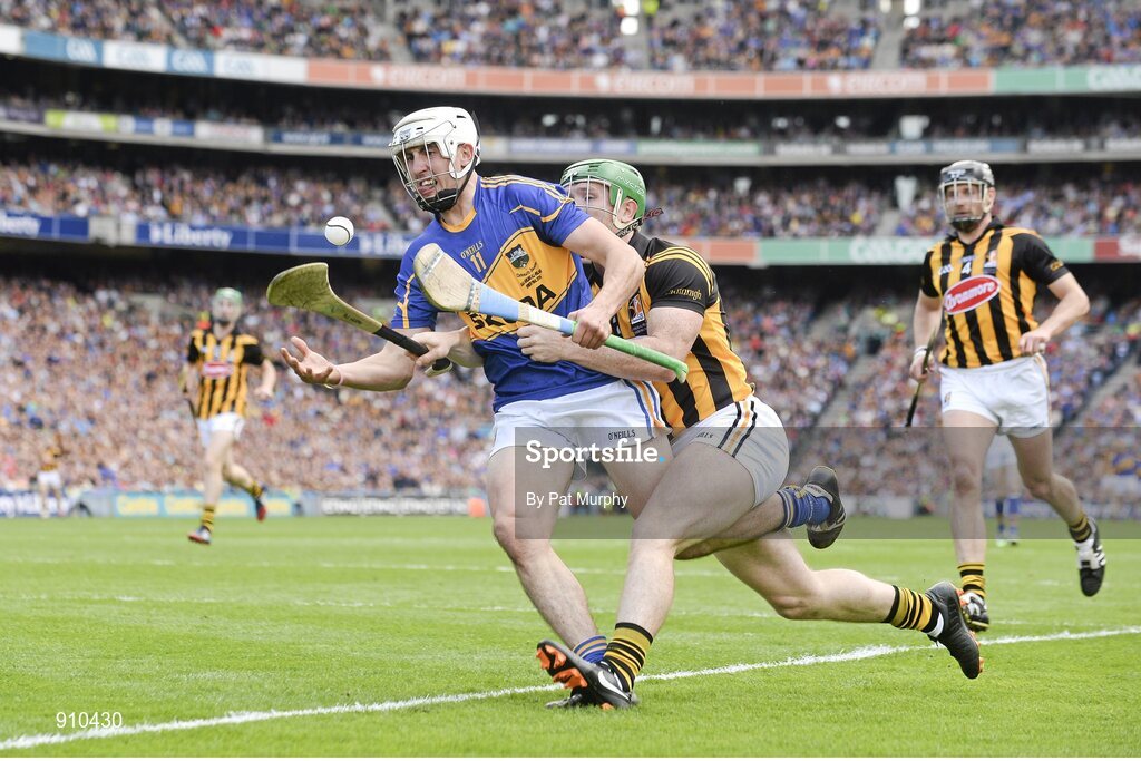 7 September 2014; Patrick Maher, Tipperary, is fouled by Paul Murphy, Kilkenny, resulting in a penalty for his side. GAA Hurling All Ireland Senior Championship Final, Kilkenny v Tipperary. Croke Park, Dublin. Picture credit: Pat Murphy / SPORTSFILE