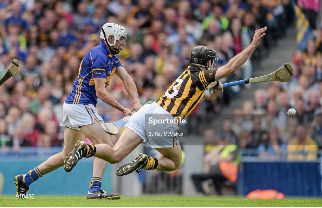 7 September 2014; Patrick Maher, Tipperary, scores his side's first goal past Kilkenny full back JJ Delaney. GAA Hurling All Ireland Senior Championship Final, Kilkenny v Tipperary. Croke Park, Dublin. Picture credit: Ray McManus / SPORTSFILE